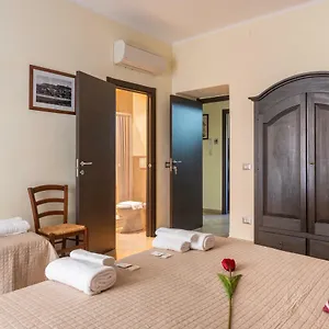 Villamari Nocleg ze śniadaniem